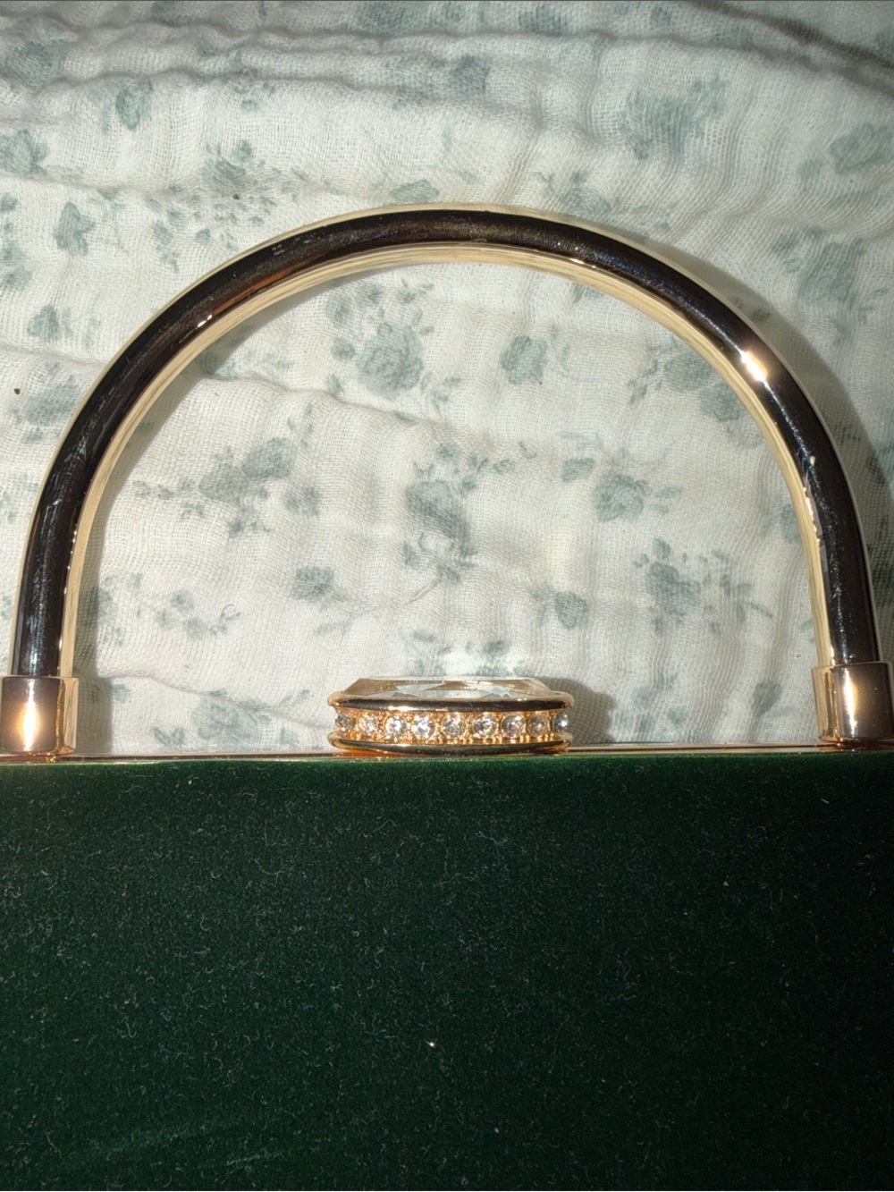 House of Harlow 1960 Emerald Green Velvet Box Clutch with Gold Handle - Picture 8 of 12